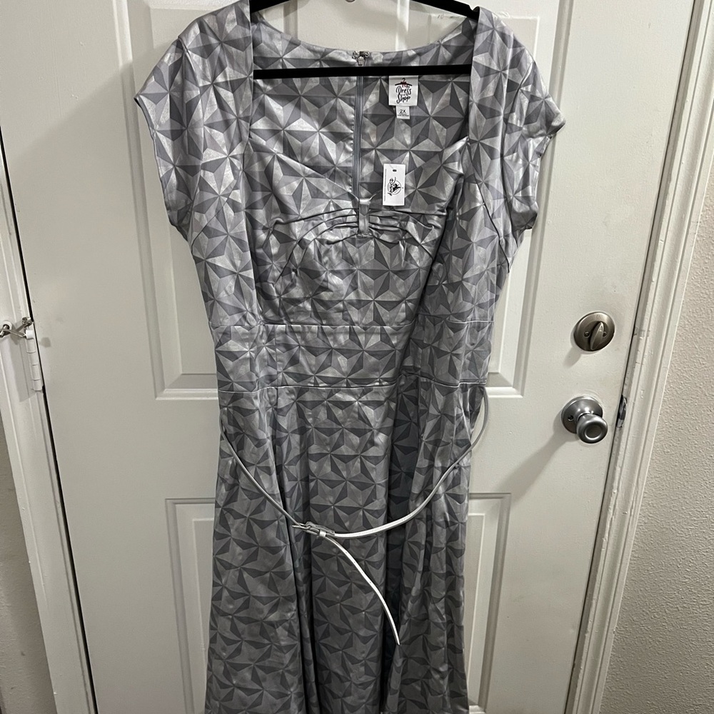 Disney Dress Shop | 2X | Spaceship Earth Epcot Dress | NWT
